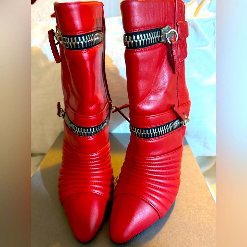 Giuseppe Zanotti Red Fiamma Booties Slightly used.